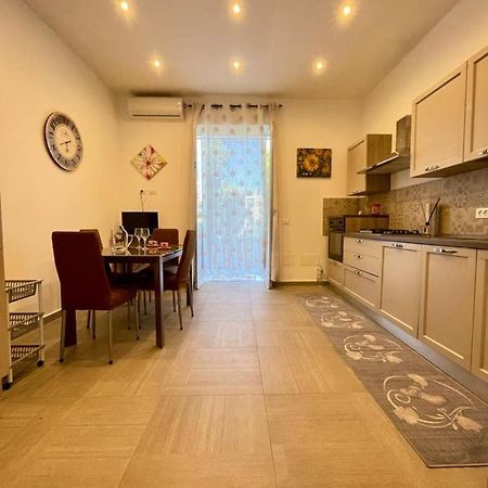 Lilibet Apartment Palermo Eksteriør billede